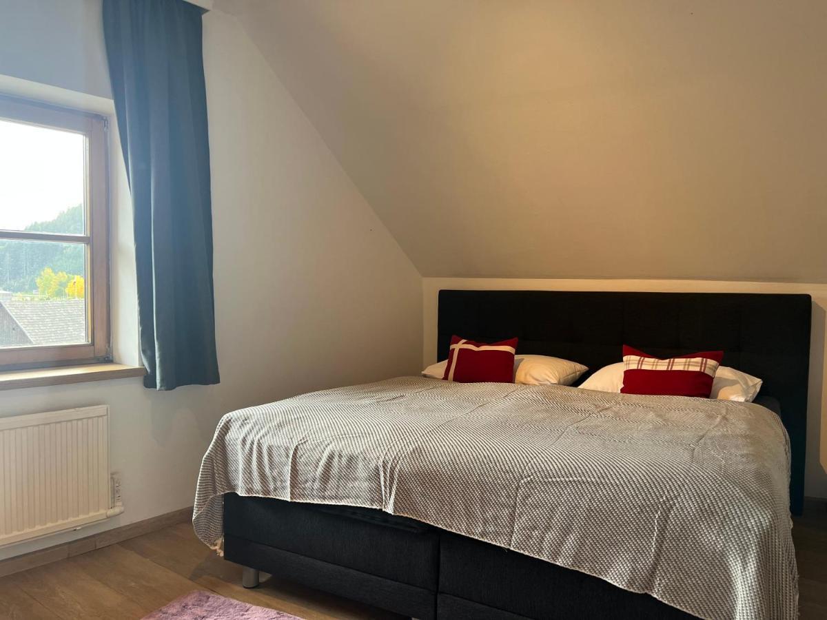 Hillside In The Heart Of Tamsweg, Perfect Retreat For A Cozy In The Valley Apartment *